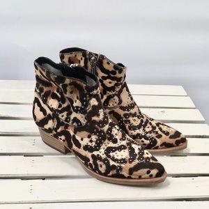 NWT Gianni Bini Leather Leopard Zip Ankle Boots 6